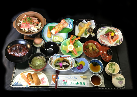 割烹日の出 ご法要料理